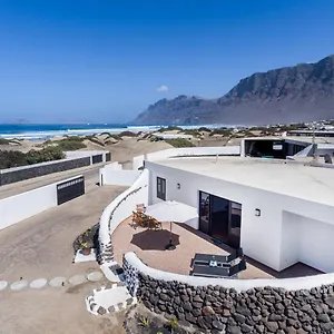 House 12 Ferienhaus Famara